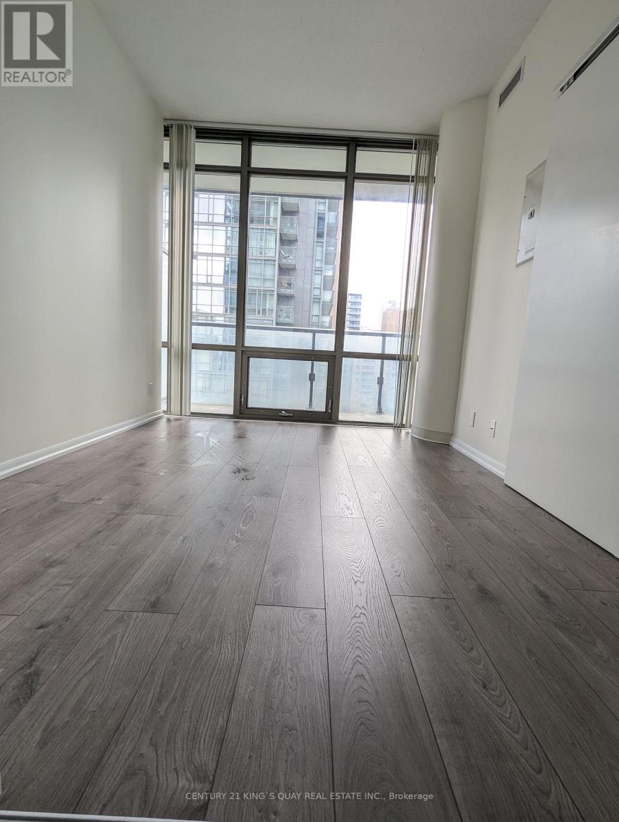 906-832 Bay Street, Toronto, ON, M5S 1Z6 - 8