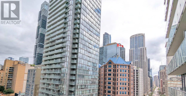 906-832 Bay Street, Toronto, ON, M5S 1Z6