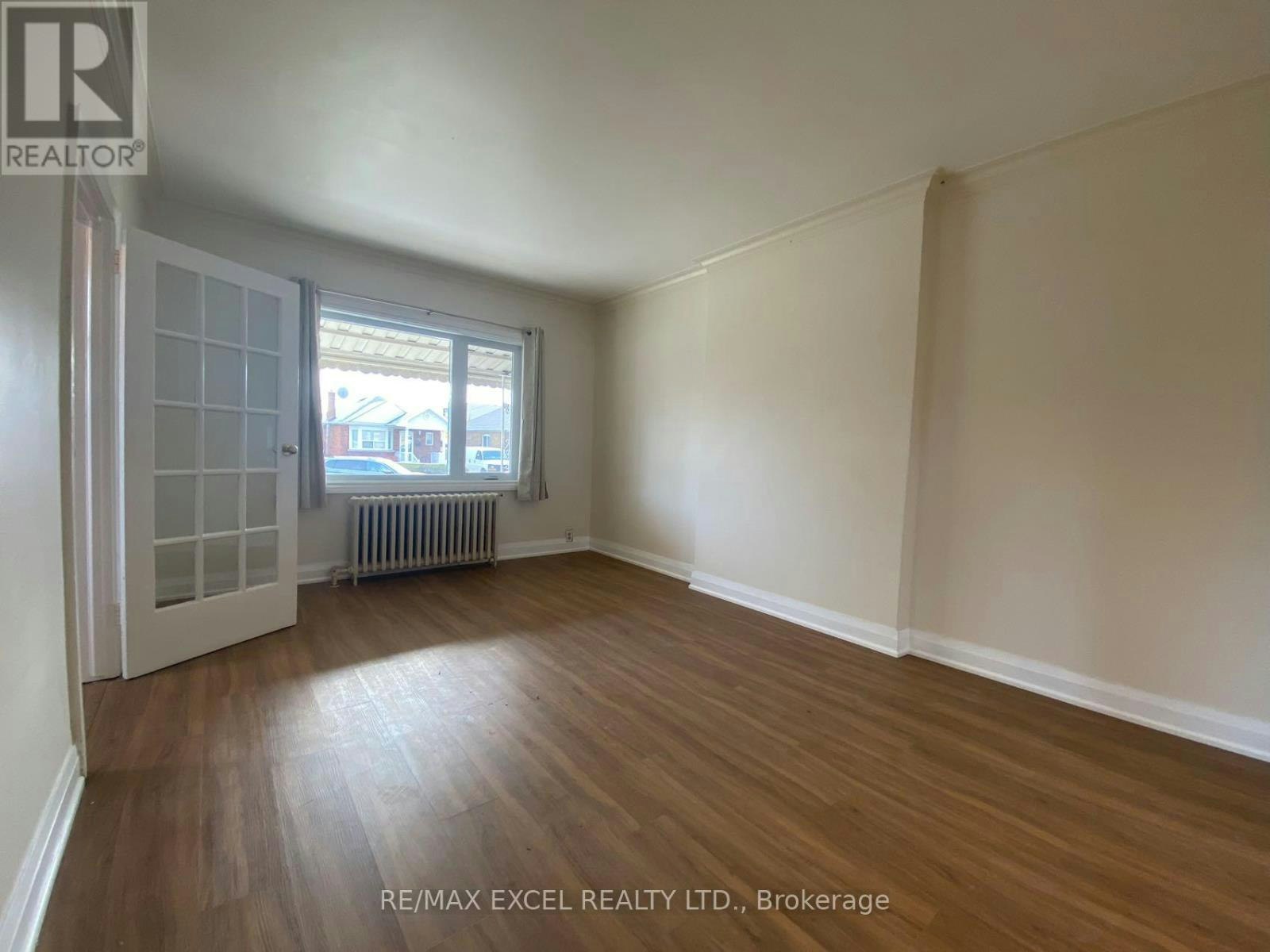443 Vaughan Road, Toronto, ON, M6C 2P4 - 8