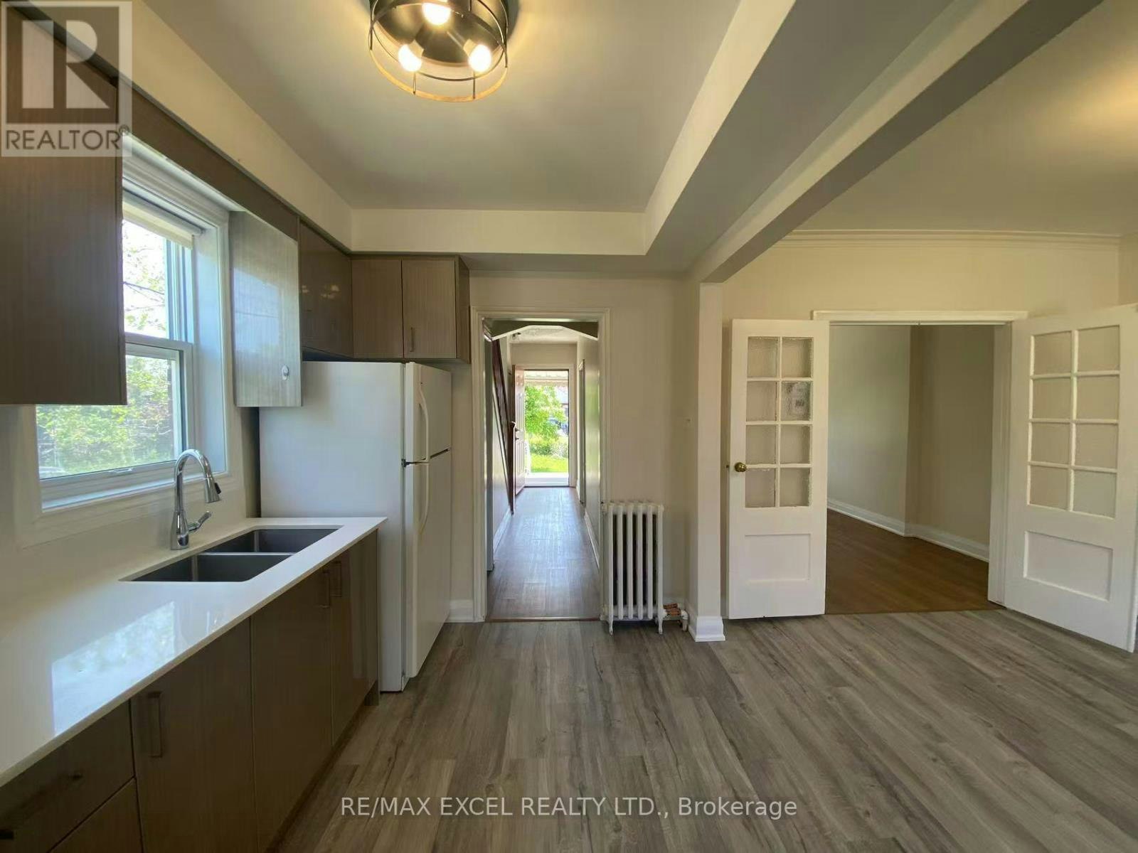443 Vaughan Road, Toronto, ON, M6C 2P4 - 14