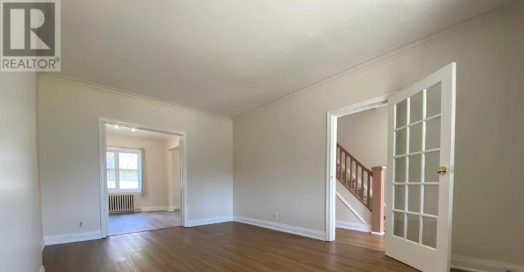 443 Vaughan Road, Toronto, ON, M6C 2P4 - 10