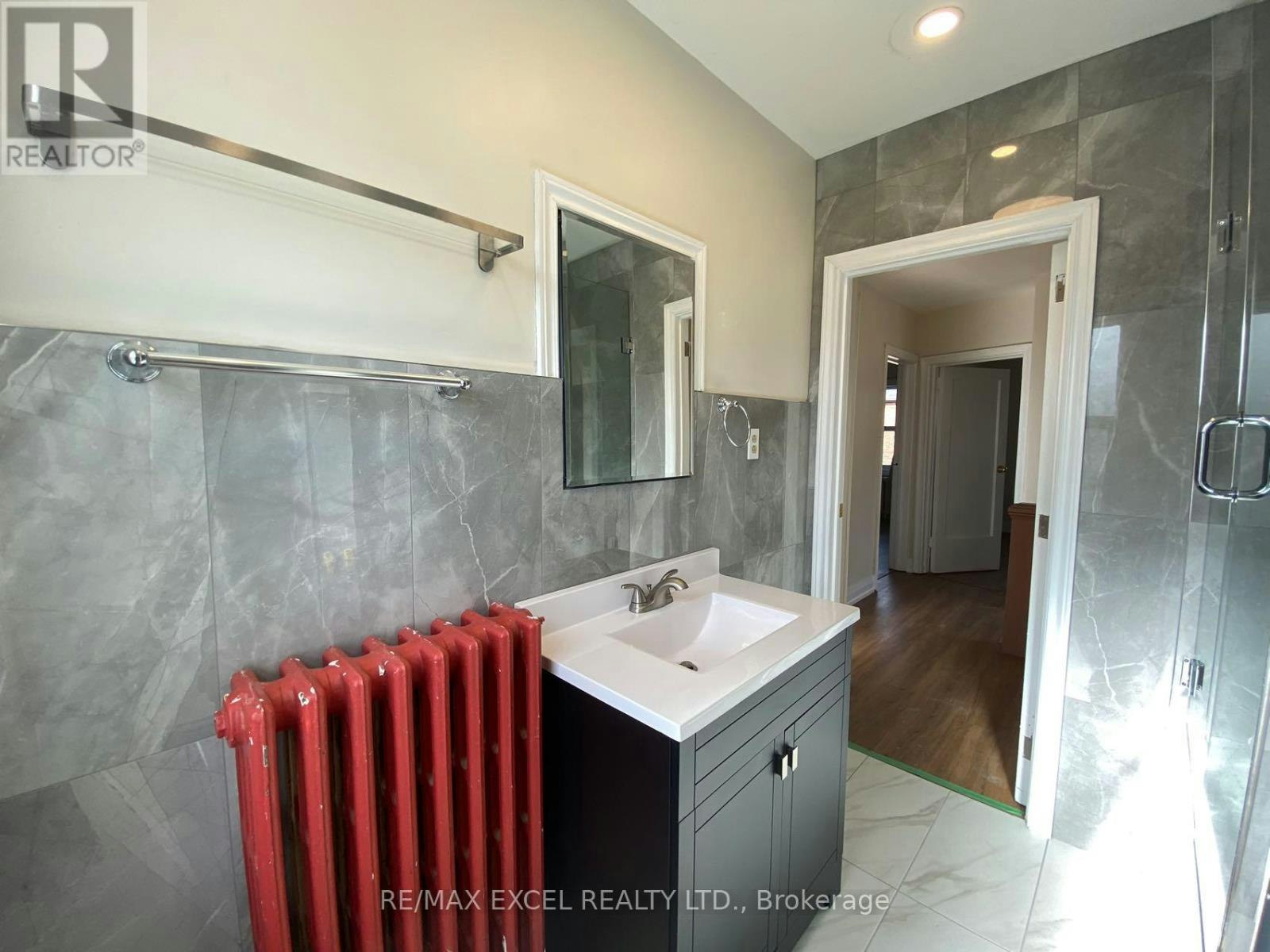 443 Vaughan Road, Toronto, ON, M6C 2P4 - 25