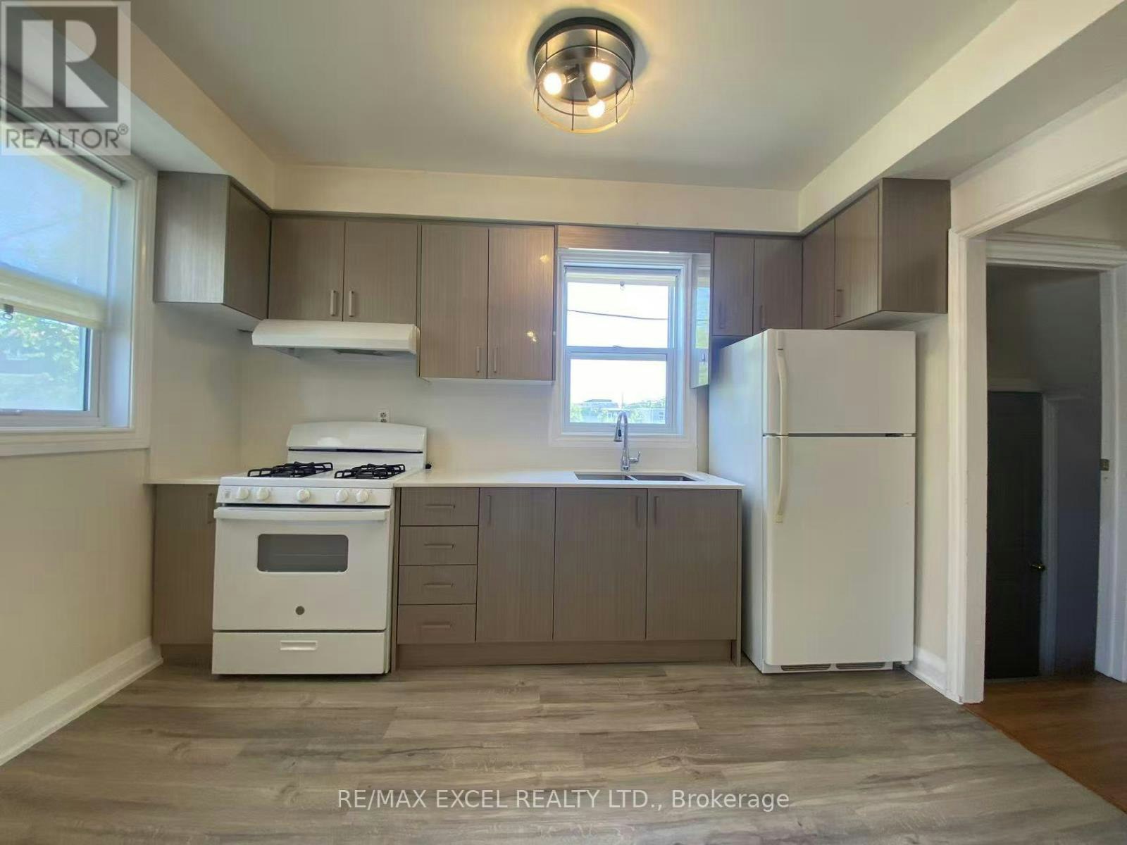 443 Vaughan Road, Toronto, ON, M6C 2P4 - 18