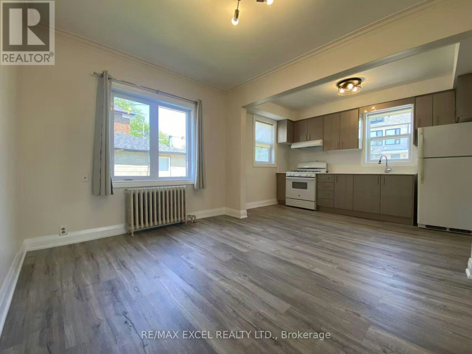 443 Vaughan Road, Toronto, ON, M6C 2P4 - 15