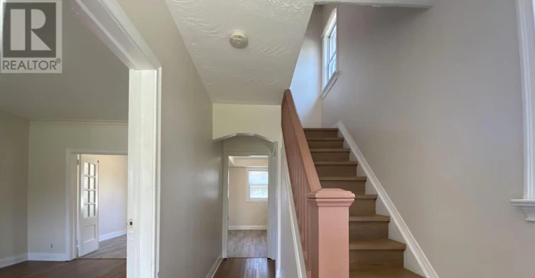 443 Vaughan Road, Toronto, ON, M6C 2P4 - 6