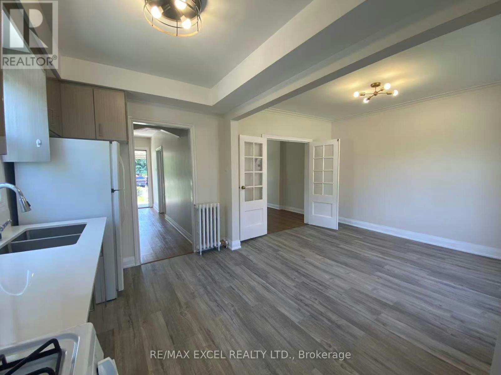 443 Vaughan Road, Toronto, ON, M6C 2P4 - 13