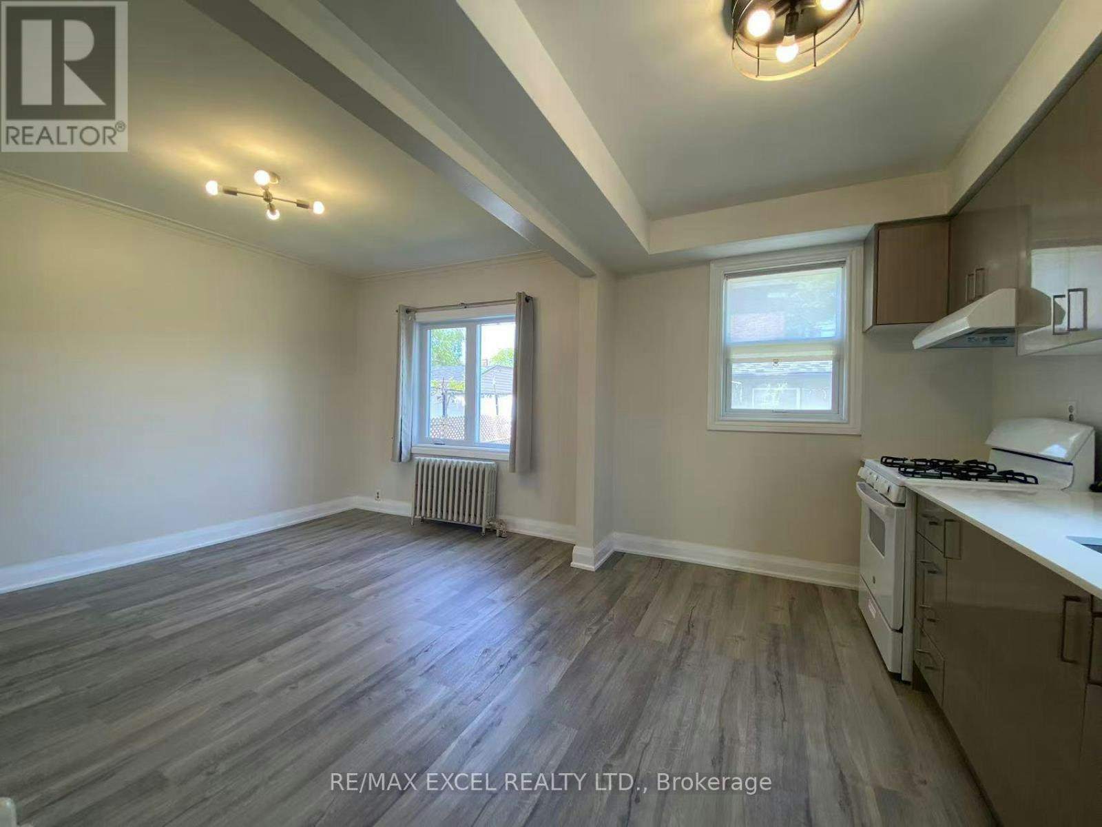 443 Vaughan Road, Toronto, ON, M6C 2P4 - 17