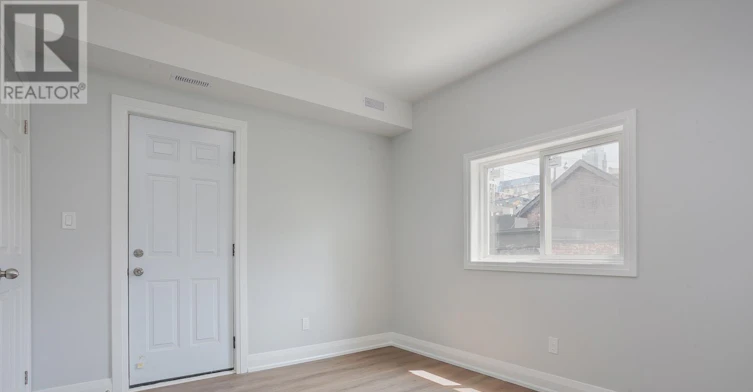 MAIN FLOOR-19 D'arcy Street, Toronto, ON, M5T 1J8 - 13