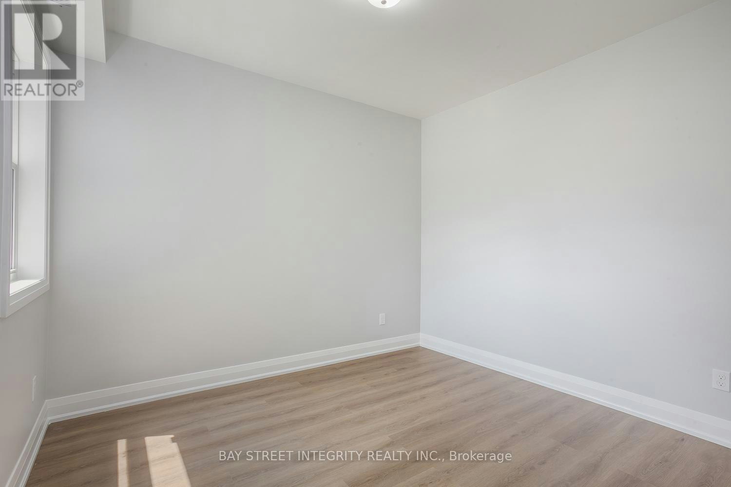 MAIN FLOOR-19 D'arcy Street, Toronto, ON, M5T 1J8 - 7