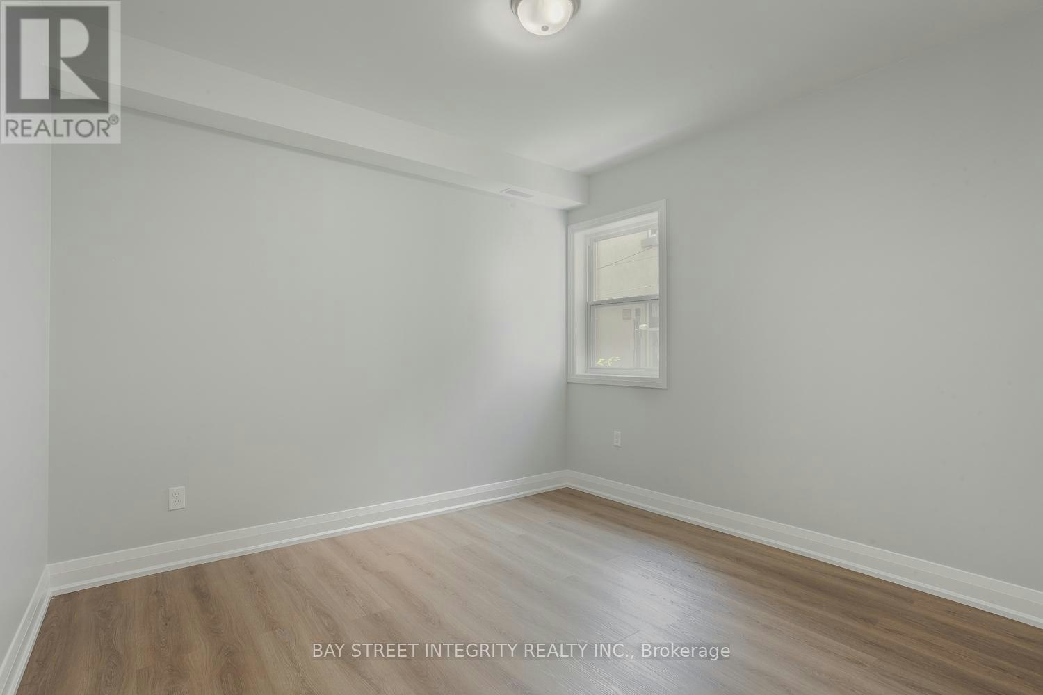 MAIN FLOOR-19 D'arcy Street, Toronto, ON, M5T 1J8 - 9