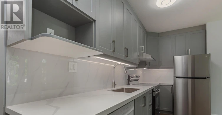 MAIN FLOOR-19 D'arcy Street, Toronto, ON, M5T 1J8 - 3