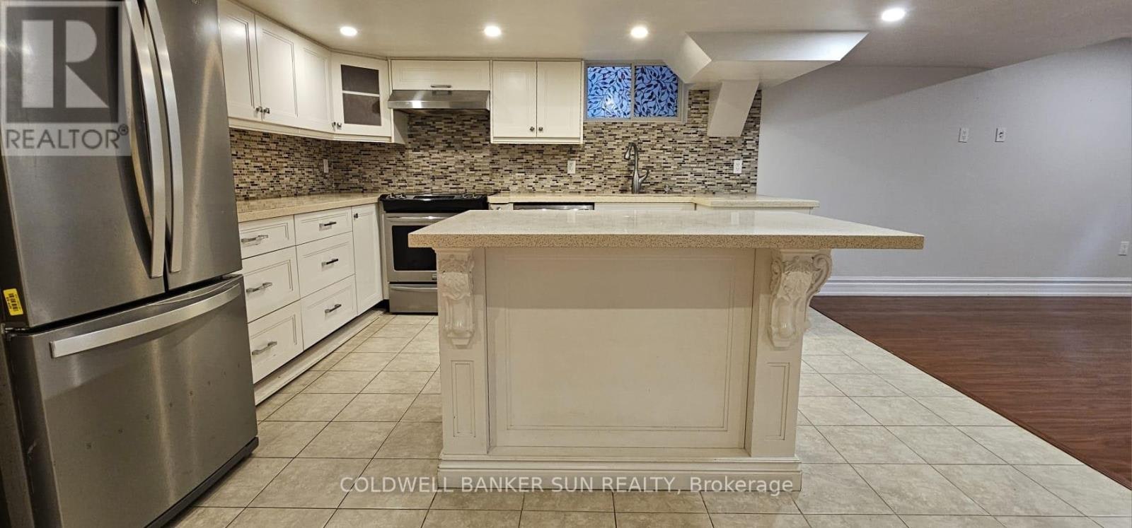 44 Skywood Drive, Richmond Hill, ON, L4E 4L2 - 5