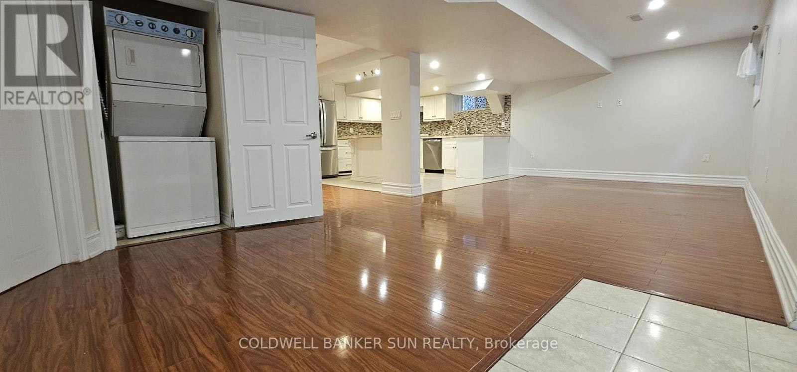 44 Skywood Drive, Richmond Hill, ON, L4E 4L2 - 4