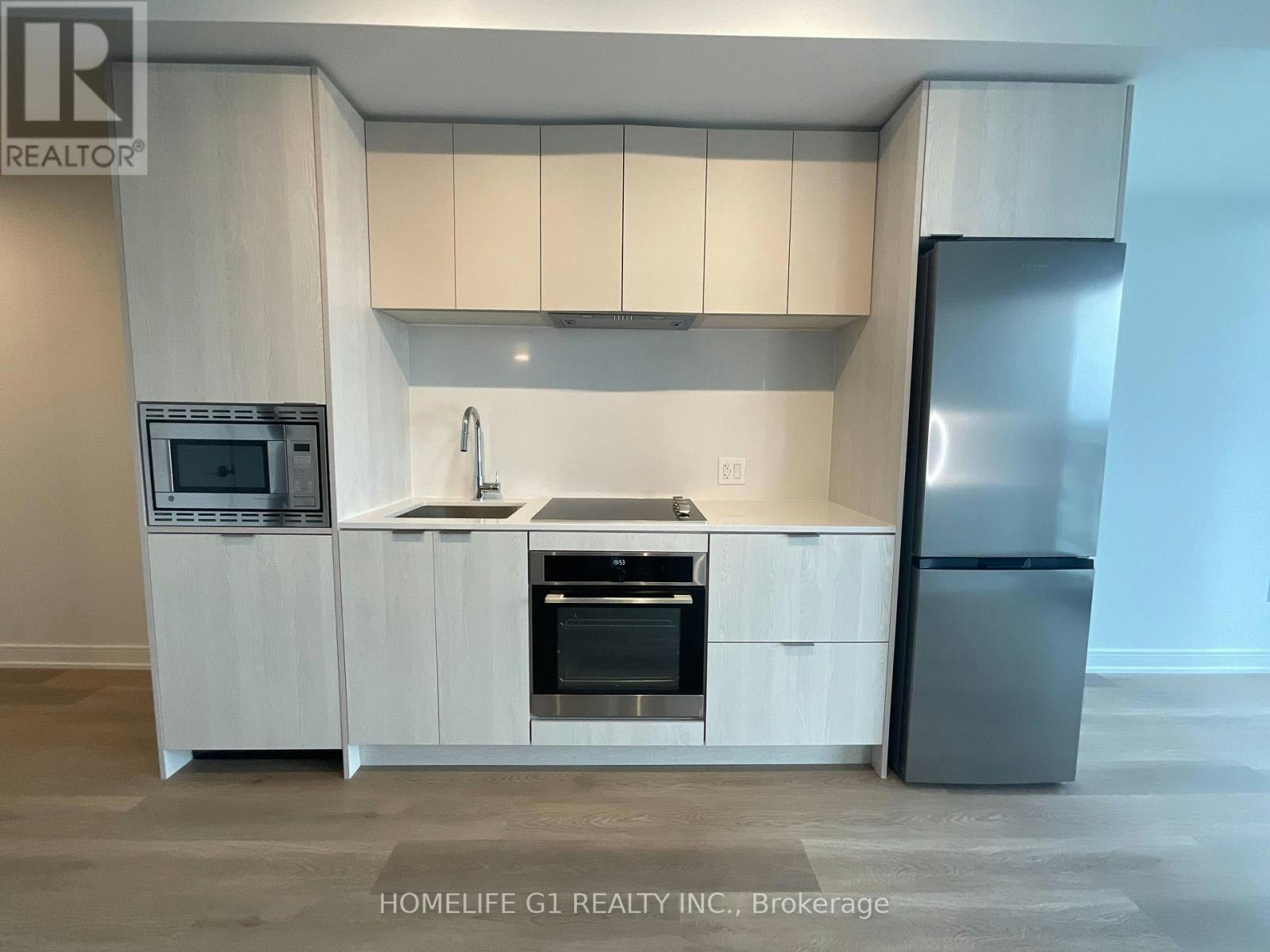432-3009 Novar Road, Mississauga, ON, L5B 1H7