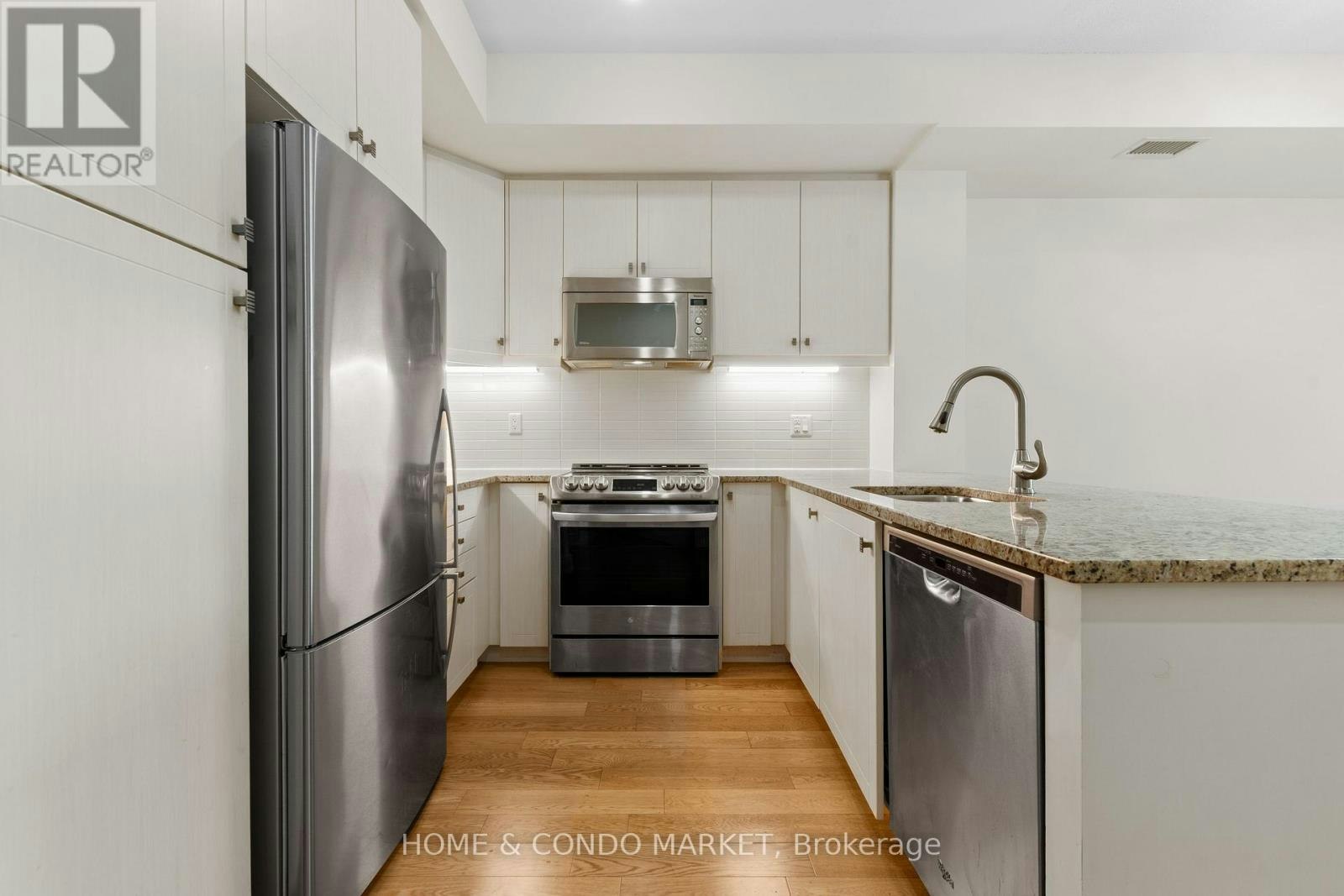 130-3170 Erin Mills Parkway, Mississauga, ON, L5L 0B6 - 11