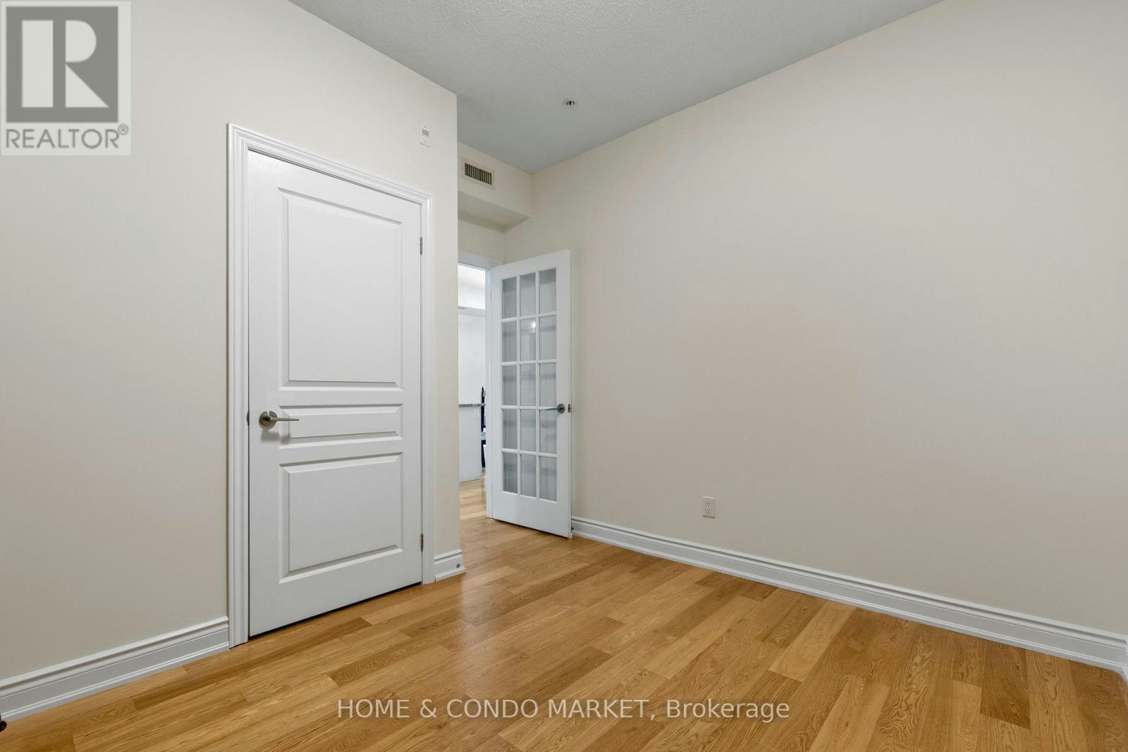 130-3170 Erin Mills Parkway, Mississauga, ON, L5L 0B6 - 19