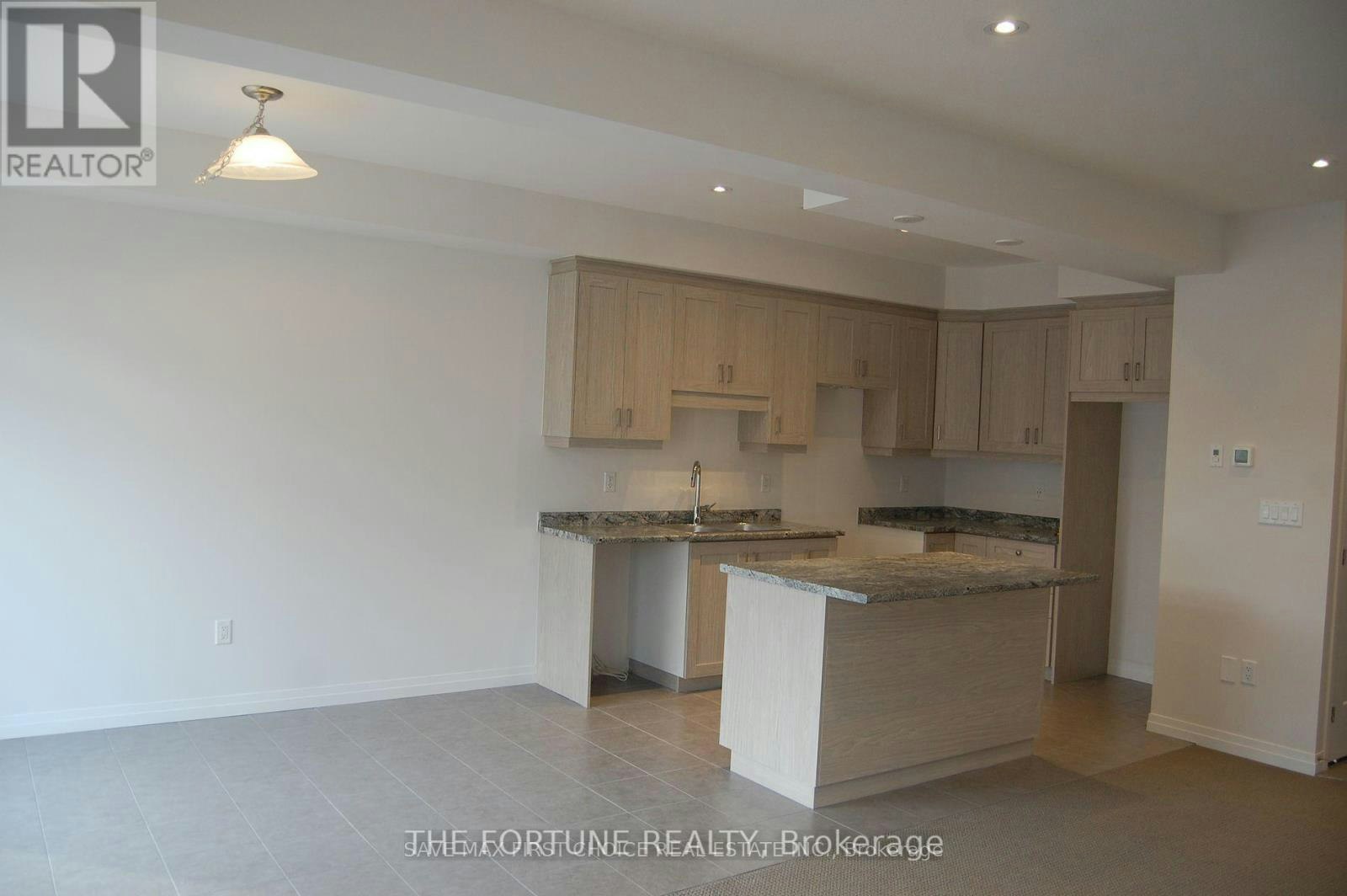 32-1 Tom Brown Drive, Brant, ON, N3L 0H8 - 16