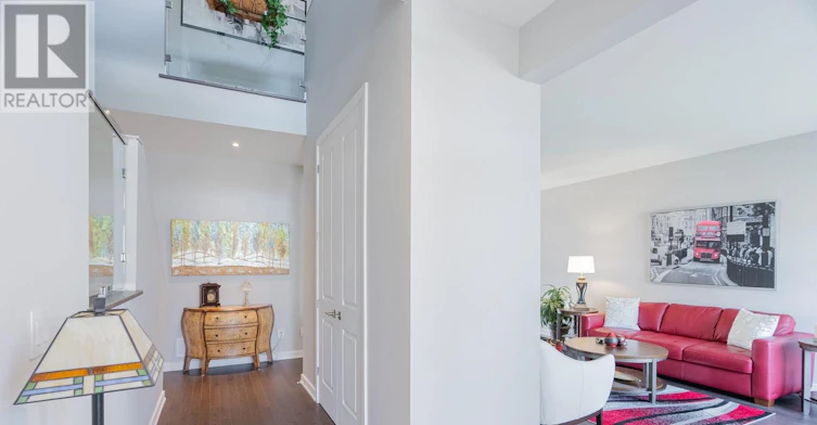 451 Longworth Avenue, Ottawa, ON, K1T 0T7 - 7