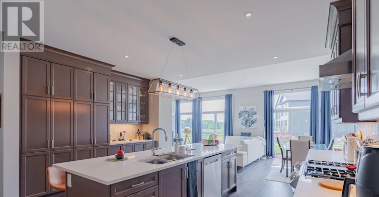 451 Longworth Avenue, Ottawa, ON, K1T 0T7 - 17