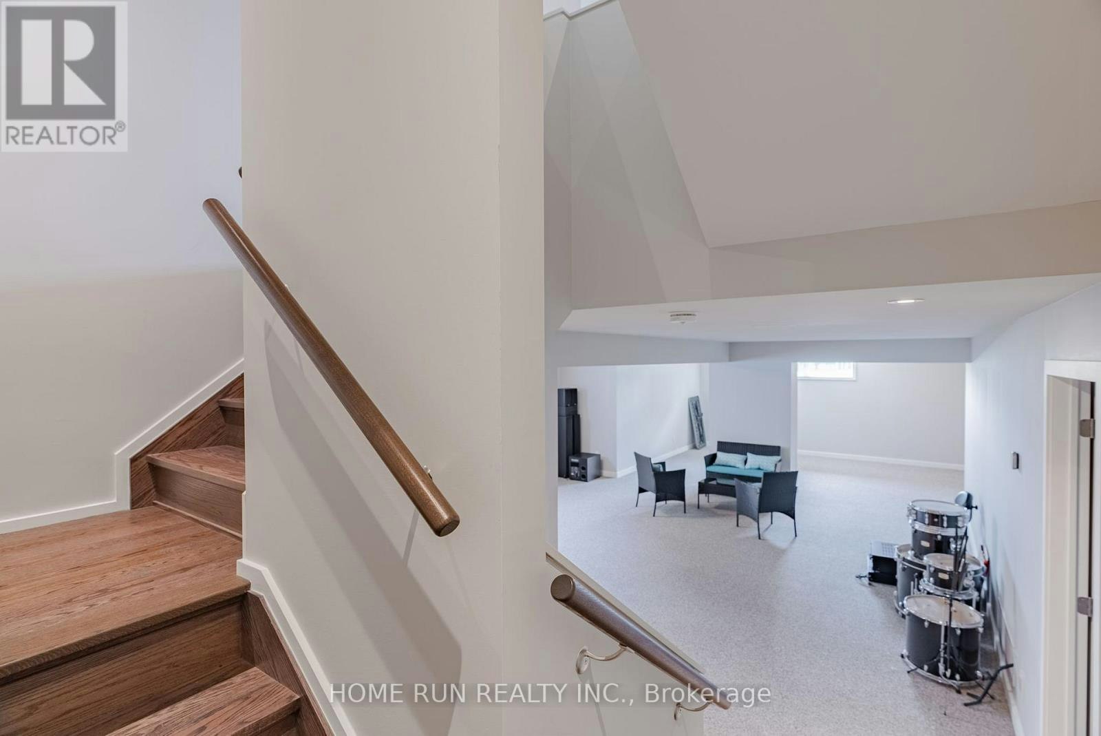 451 Longworth Avenue, Ottawa, ON, K1T 0T7 - 48