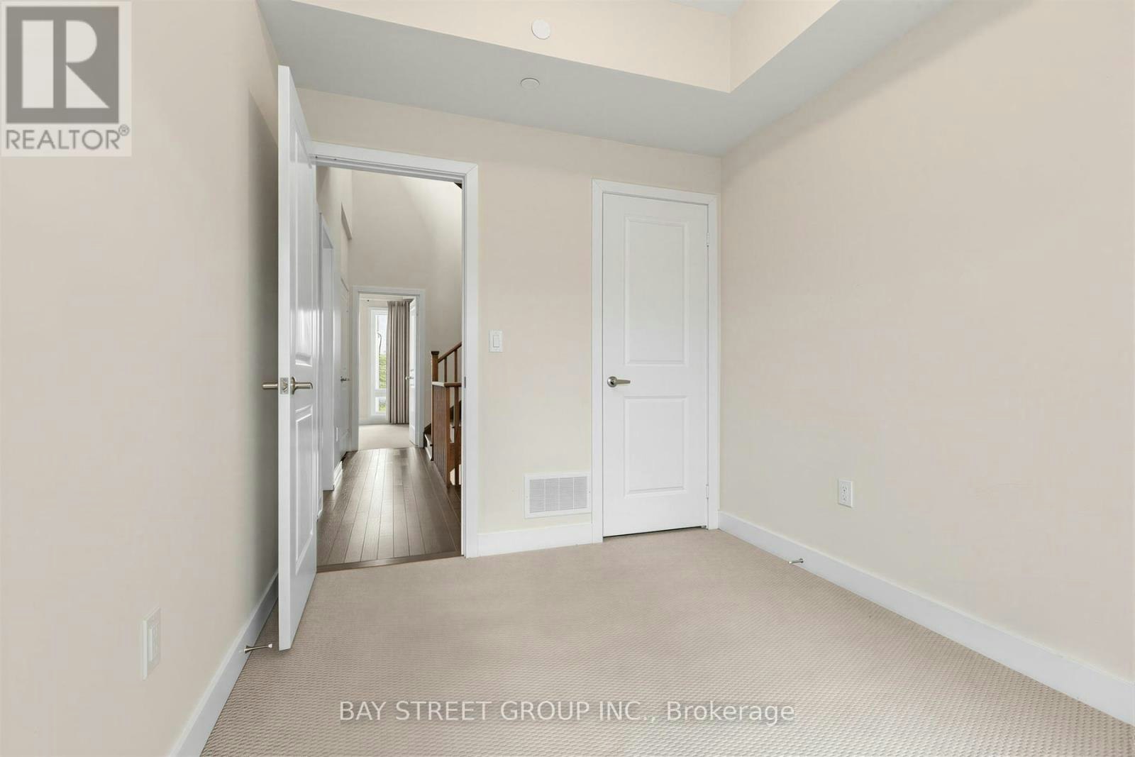 28 Credit Lane, Richmond Hill, ON, L4E 1G9 - 32