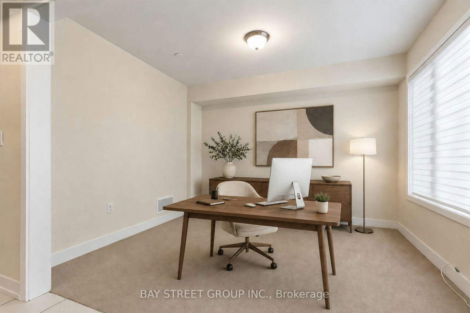 28 Credit Lane, Richmond Hill, ON, L4E 1G9 - 3