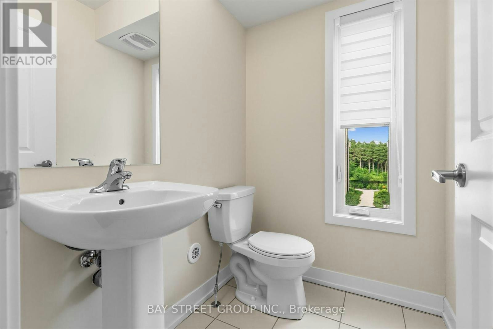 28 Credit Lane, Richmond Hill, ON, L4E 1G9 - 24