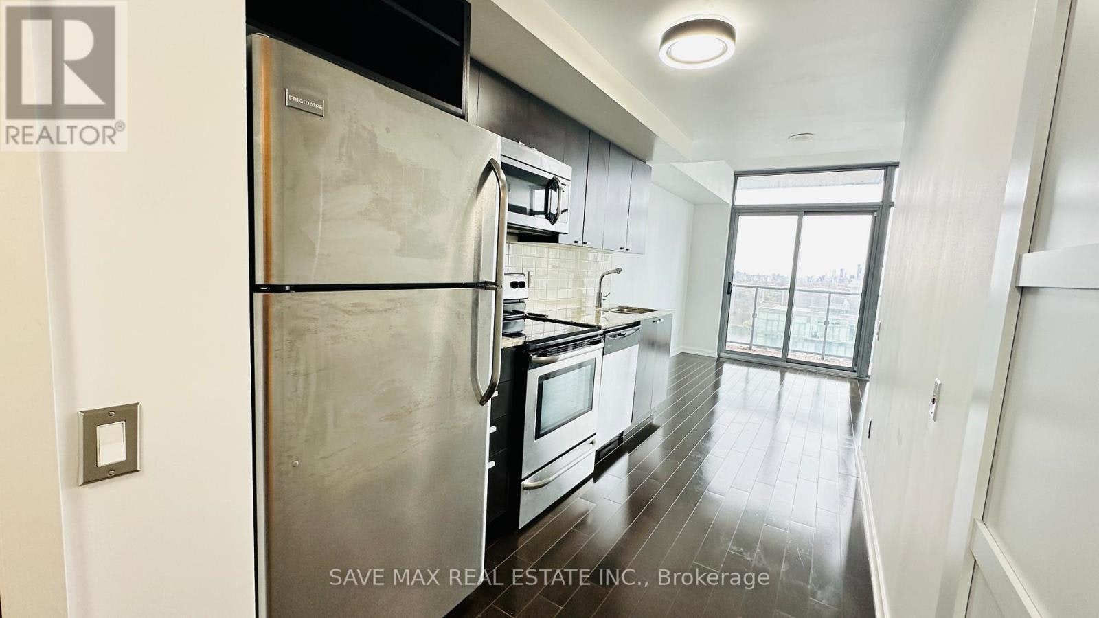 3213-105 The Queensway Avenue, Toronto, ON, M6S 2A2 - 16
