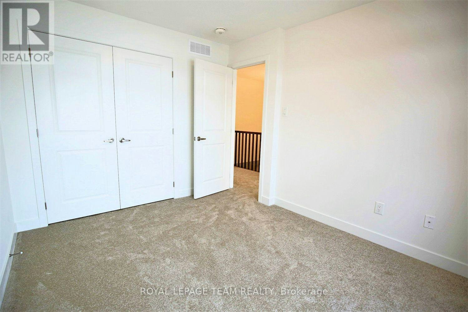 258 Monticello Avenue, Ottawa, ON, K2S 2S1 - 31