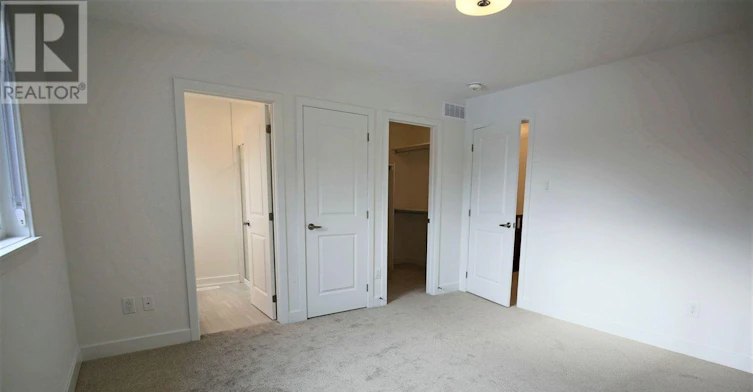 258 Monticello Avenue, Ottawa, ON, K2S 2S1 - 27