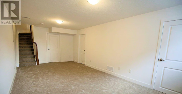 258 Monticello Avenue, Ottawa, ON, K2S 2S1 - 35