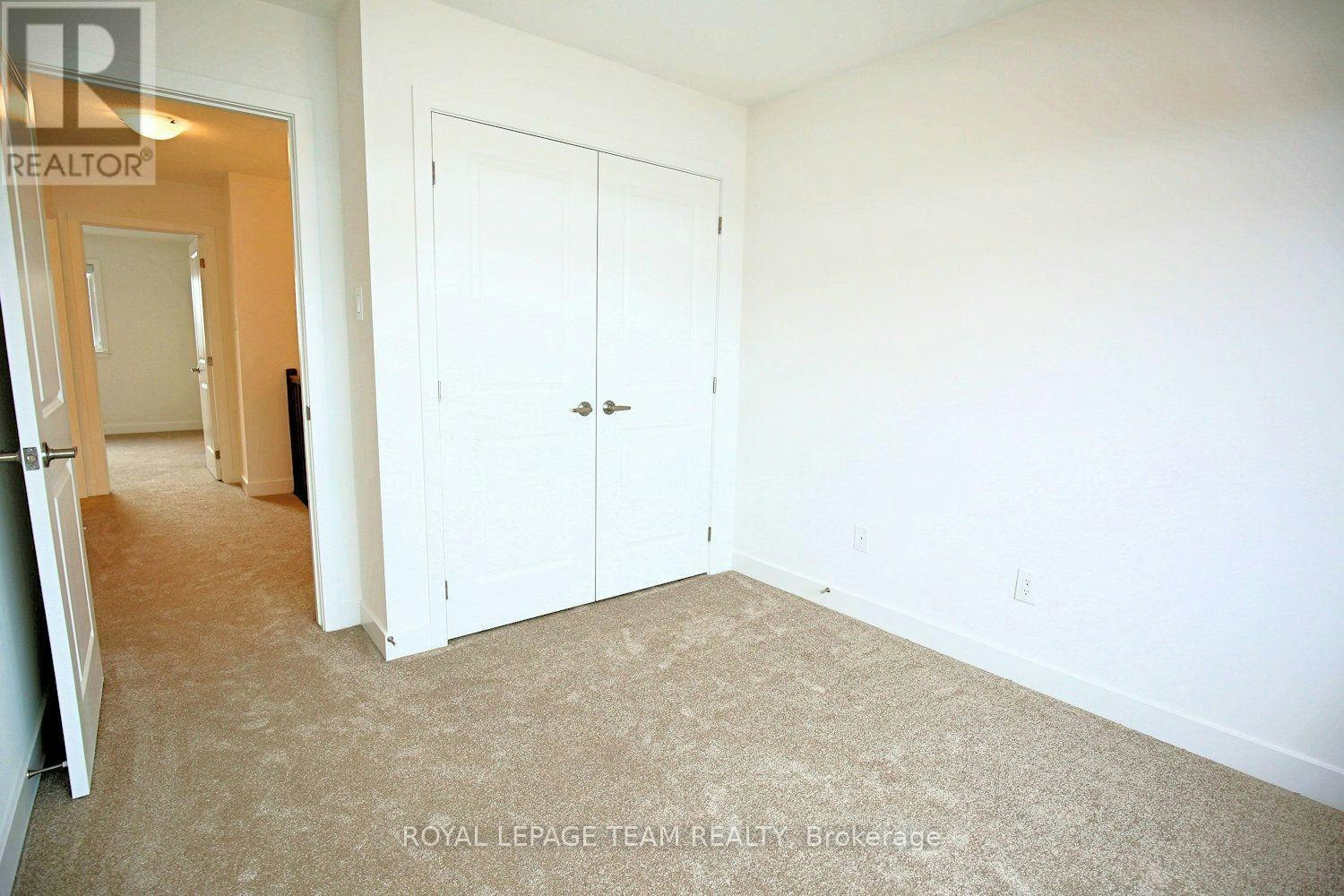 258 Monticello Avenue, Ottawa, ON, K2S 2S1 - 33