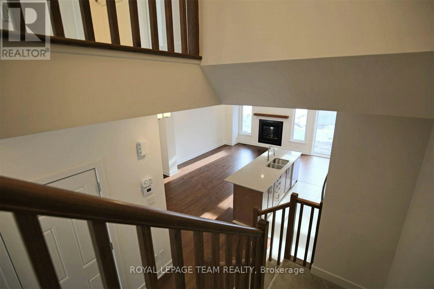258 Monticello Avenue, Ottawa, ON, K2S 2S1 - 24