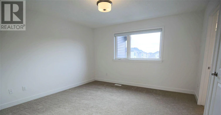 258 Monticello Avenue, Ottawa, ON, K2S 2S1 - 26