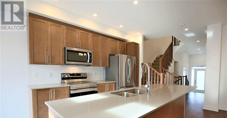 258 Monticello Avenue, Ottawa, ON, K2S 2S1 - 15