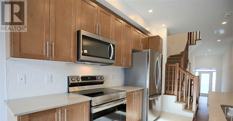258 Monticello Avenue, Ottawa, ON, K2S 2S1 - 18