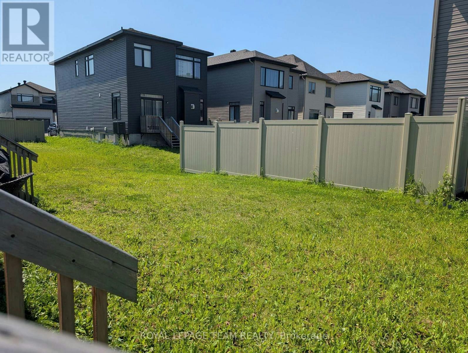 258 Monticello Avenue, Ottawa, ON, K2S 2S1 - 36