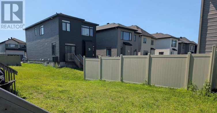 258 Monticello Avenue, Ottawa, ON, K2S 2S1 - 36