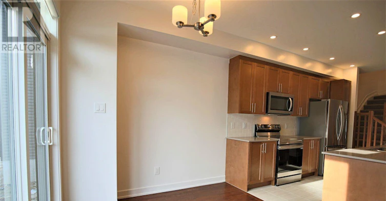 258 Monticello Avenue, Ottawa, ON, K2S 2S1 - 20
