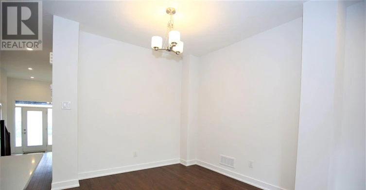 258 Monticello Avenue, Ottawa, ON, K2S 2S1 - 11