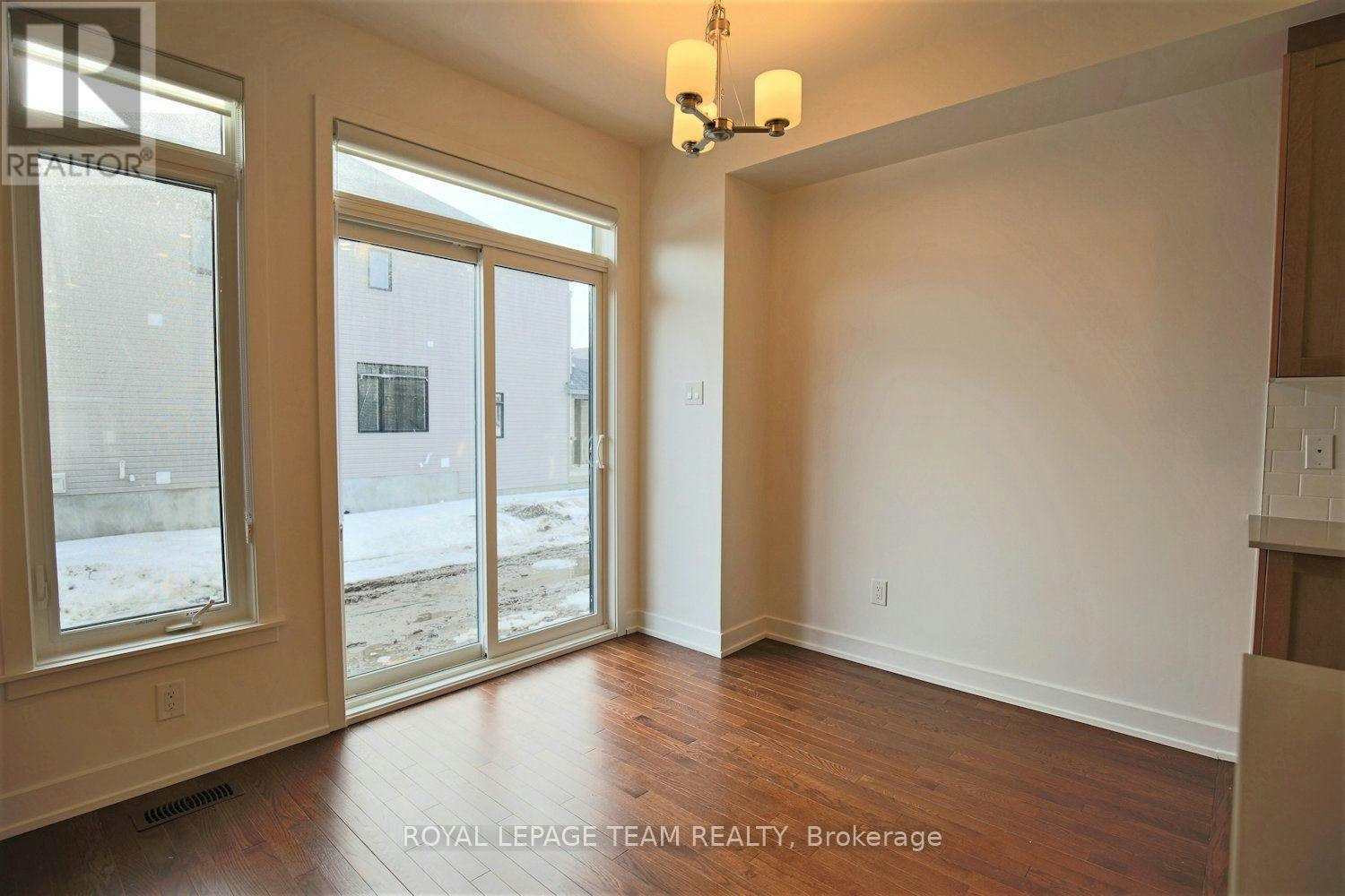 258 Monticello Avenue, Ottawa, ON, K2S 2S1 - 19
