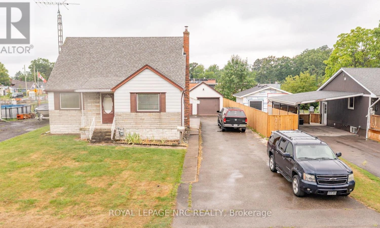 215 Knoll Street