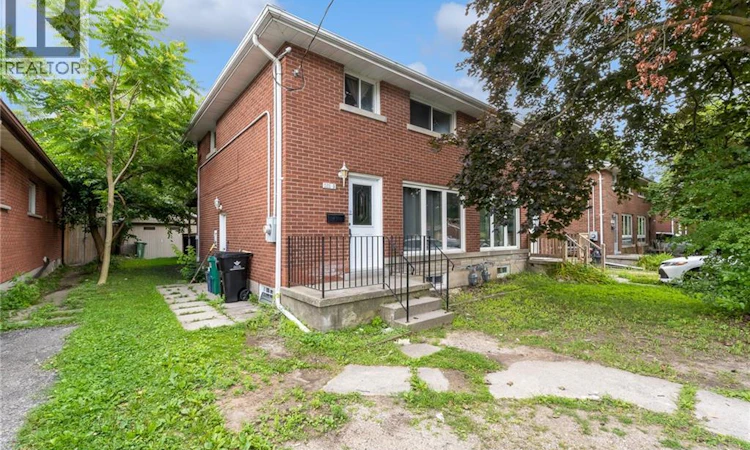 203B Erb Street