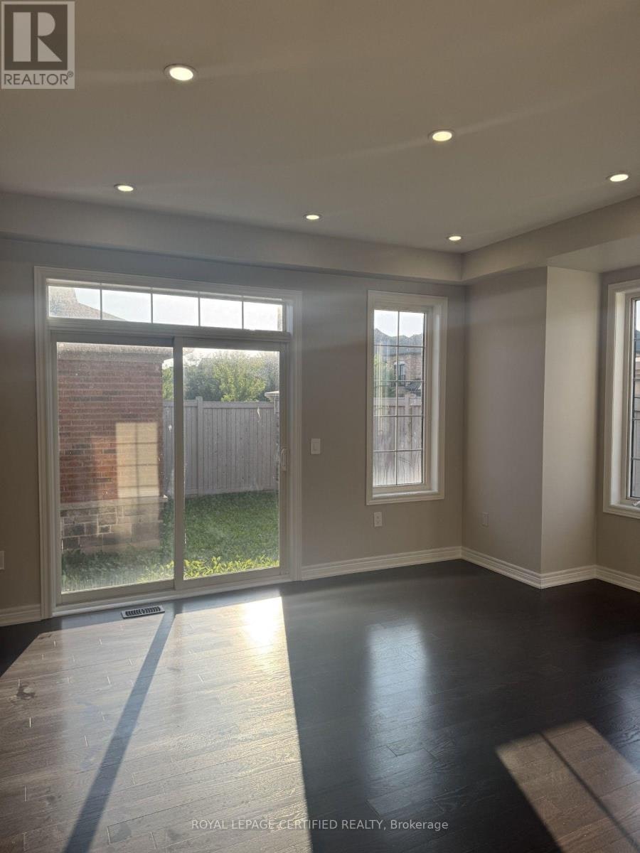 19842 Leslie Street, East Gwillimbury, ON, L0G 1R0 - 6