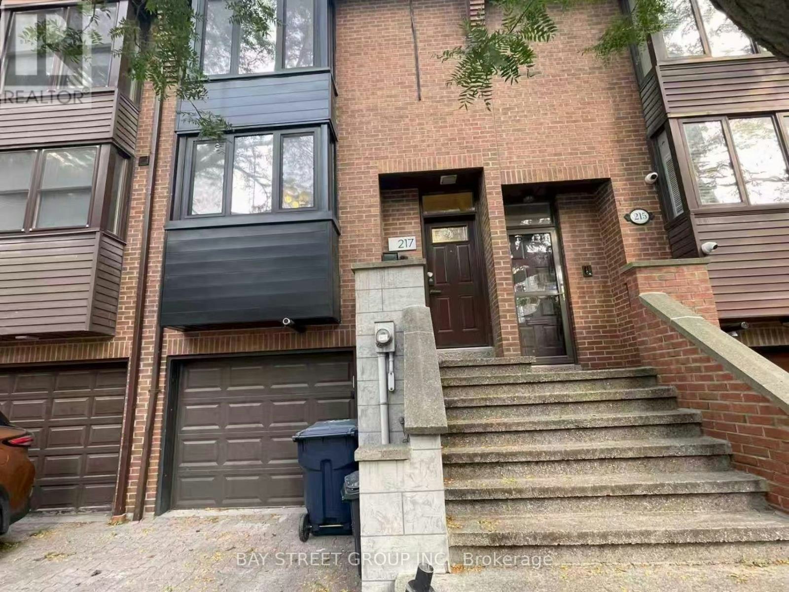 ROOM 3-217 Mutual Street, Toronto, ON, M5B 2B4 - 3