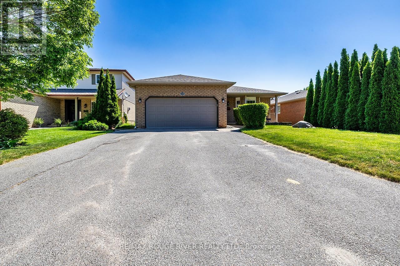 640 Pinewood Drive, Peterborough, ON, K9K 1L2