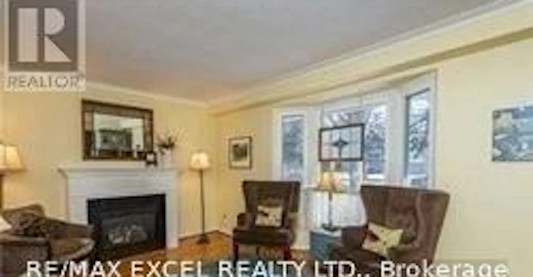 40 Sciberras Road, Markham, ON, L3R 2J3 - 5