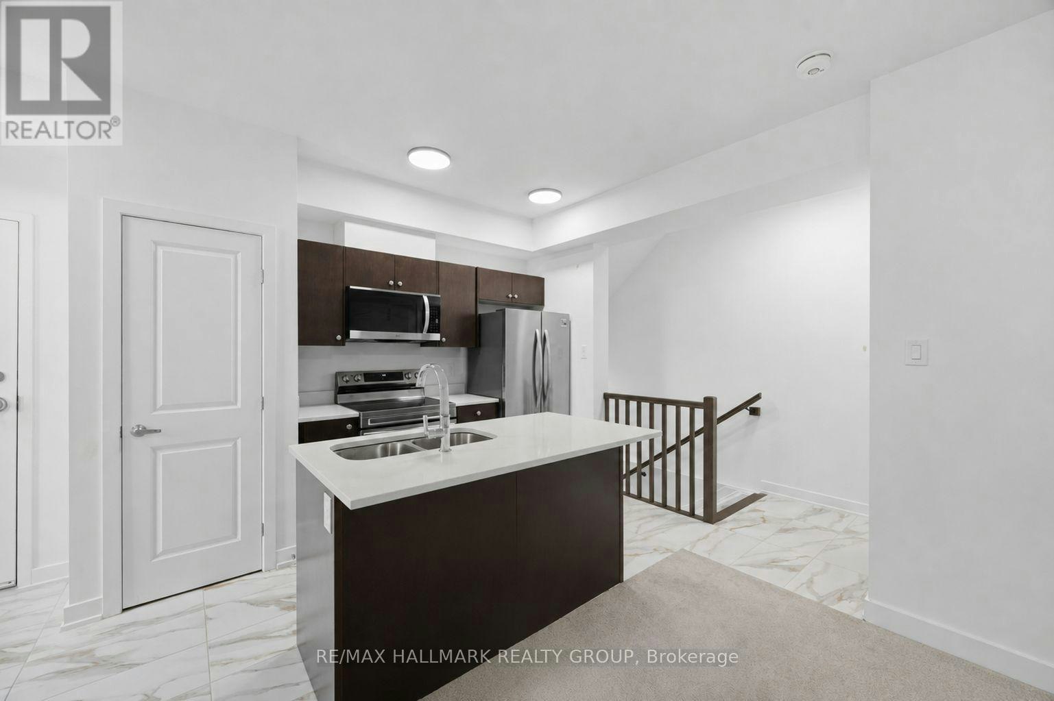 623 Silhouette Private, Ottawa, ON, K2J 7J8 - 10