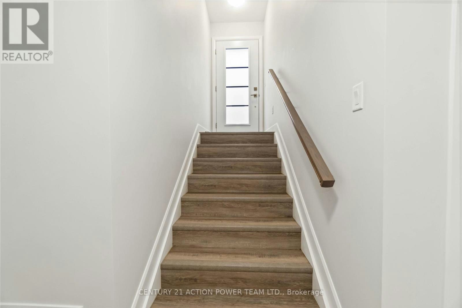A-362 Hazel Crescent W, Limoges, ON, K0A 2M0 - 4