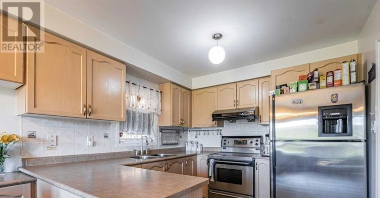 MAIN & 2ND-92 Knotwood Crescent, Toronto, ON, M1X 1Y8 - 2